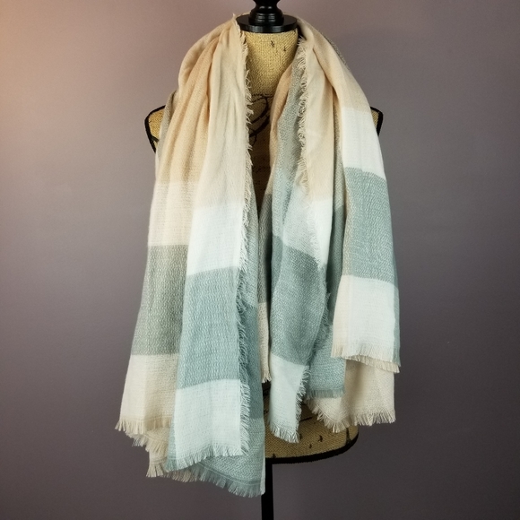 Studio NYC Scarf Striped Wrap Shawl Amiee Lynn - Picture 5 of 5